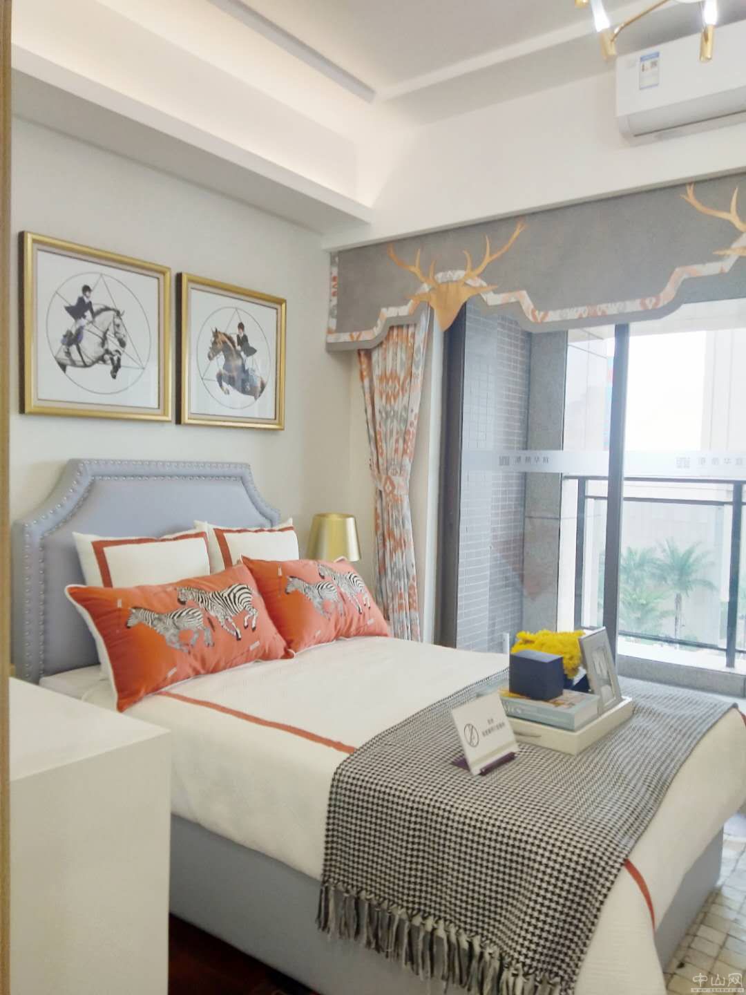 港航华庭 样板间